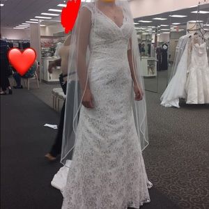 Ivory lace wedding dress